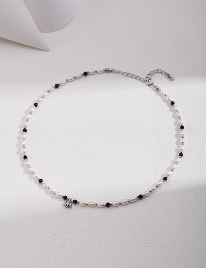 Sterling Silver Black Agate Pearl Necklace