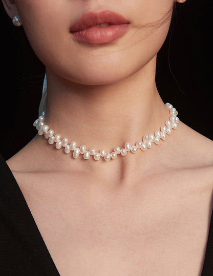 Crafted Elegant Beaded Pearl Chocker Necklace