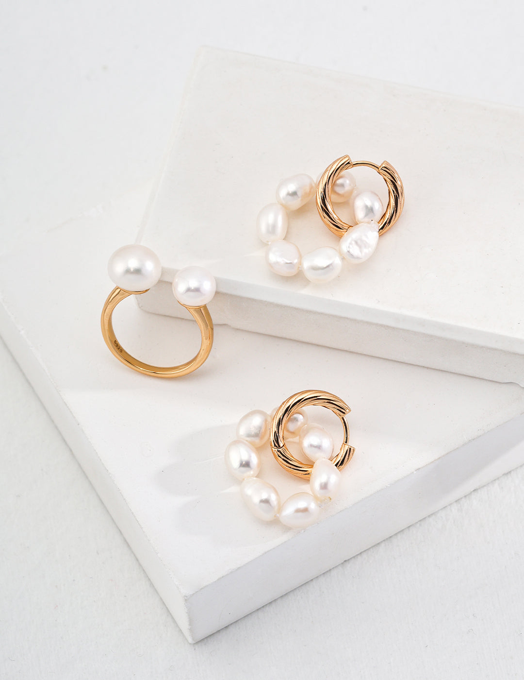 Irregular Pearl Hoop Earrings Circular Design