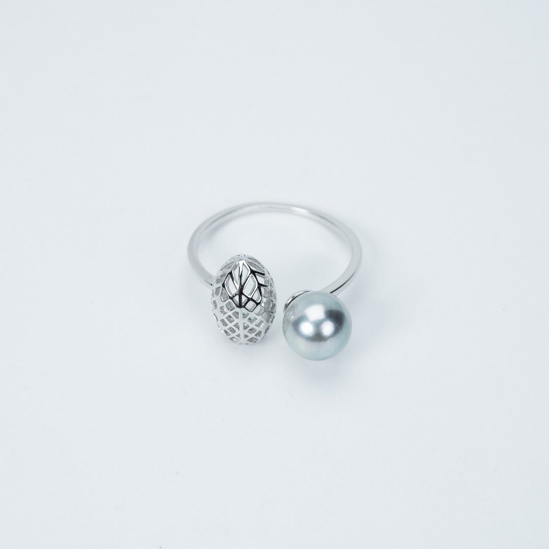 Pearl Ring Silver Grey Color Akoya Pearls