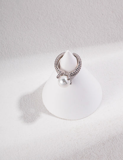 Stunning Sterling Silver Spiral Pearl Ring