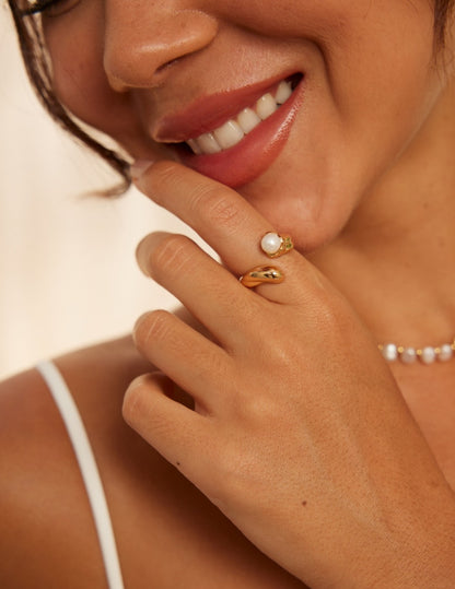 Classic Liquid Shape Sterling Silver Pearl Ring