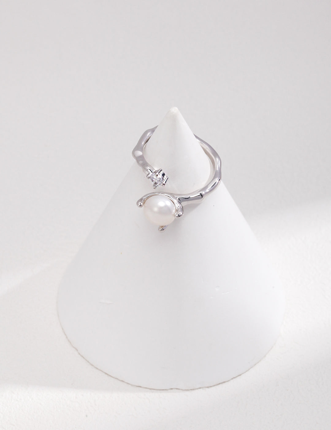 Sterling Silver Nature Pear Zircon Ring