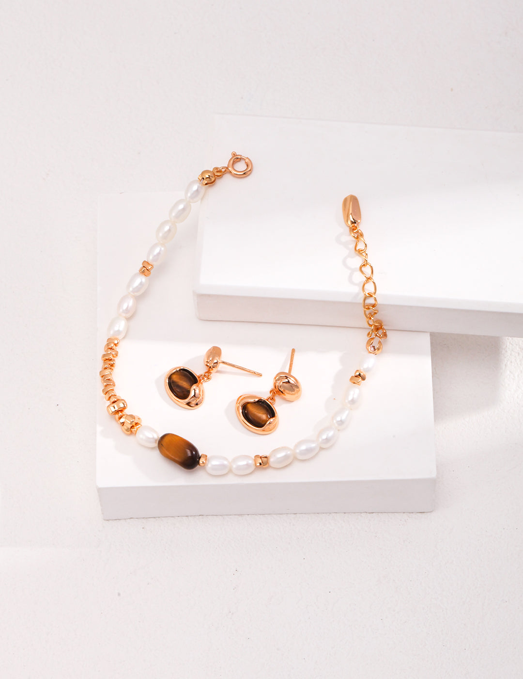 Tiger's  Eye Stone Pearl Bracelet