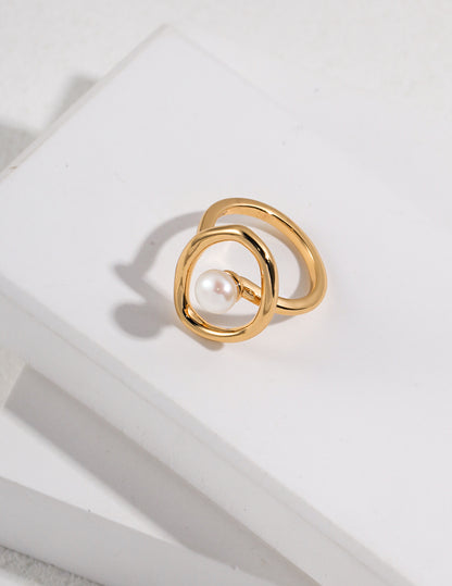 Elegant Silver Ring with Natural Pearl - Minimalist Design